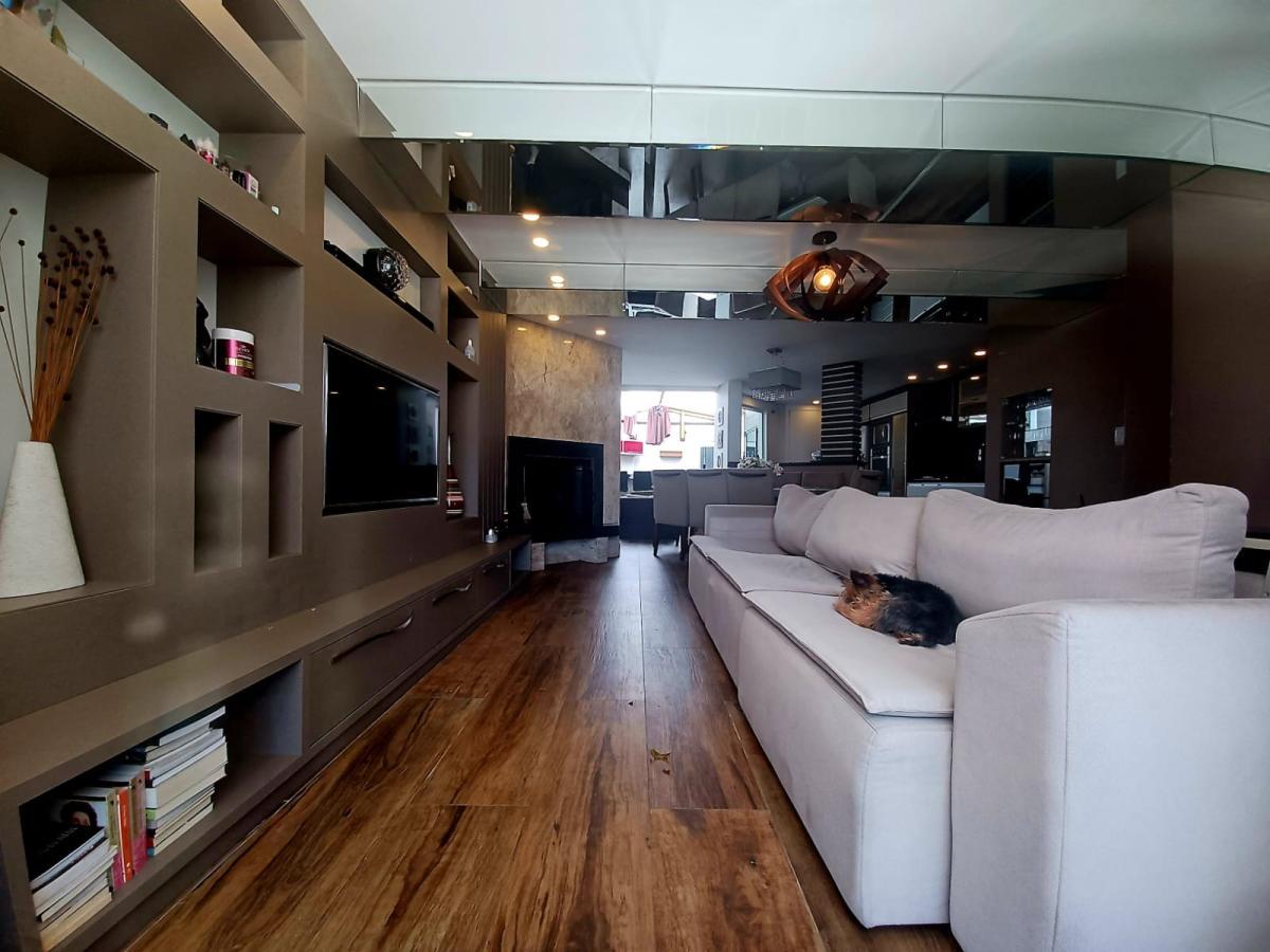 Sobrado, 4 quartos, 220 m² - Foto 2